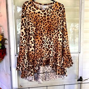 New with tags Shane Lee, leopard Sofia top size large